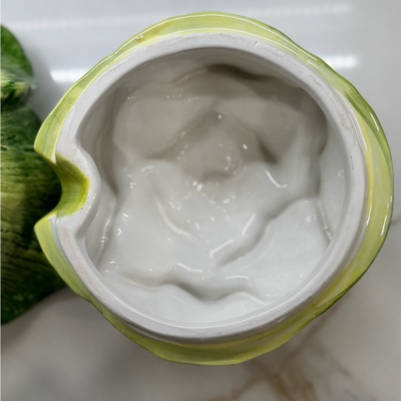 Green Ceramic Cabbage/Lettuce Soup Tureen with Ladle - Picture 16 of 17